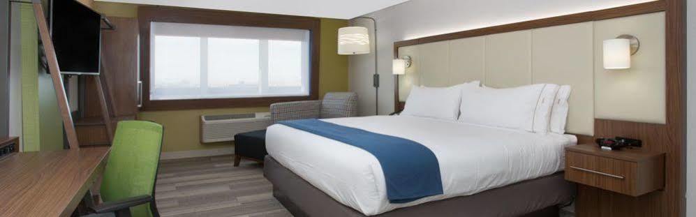 Holiday Inn Express & Suites - Southgate - Detroit Area, An Ihg Hotel Exteriör bild